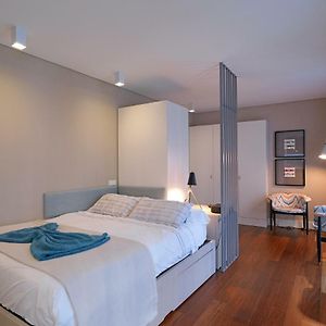 Feels Like Home New Oporto Apartments - Cardosas